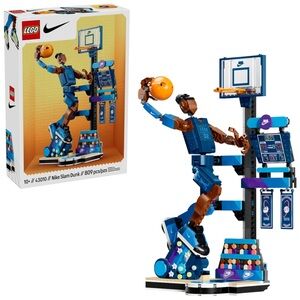 LEGO Nike Basketball Playset - Blue and Orange